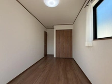 【神奈川県/川崎市麻生区片平】片平1丁目新築戸建A号棟 洋室