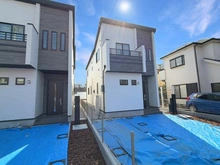 【神奈川県/川崎市麻生区片平】片平1丁目新築戸建A号棟 外観：全2棟　中央