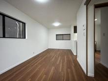 【神奈川県/川崎市川崎区中島】川崎市川崎区中島2丁目　中古戸建 リビング・ダイニング