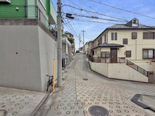 【神奈川県/横浜市鶴見区馬場】鶴見区馬場2丁目　中古戸建 前面道路