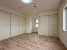 【神奈川県/横浜市泉区白百合】横浜市泉区白百合3丁目　中古戸建 洋室