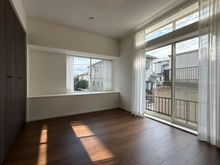 【神奈川県/横浜市泉区白百合】横浜市泉区白百合3丁目　中古戸建 洋室