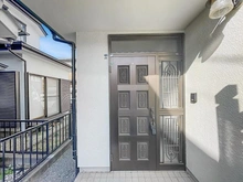 【神奈川県/横浜市旭区中白根】横浜市旭区中白根1丁目　中古戸建 玄関