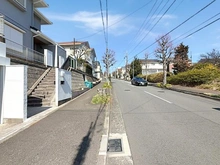 【神奈川県/横浜市青葉区荏子田】横浜市青葉区荏子田2丁目  中古戸建 前面道路