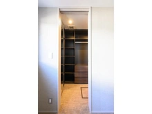 【東京都/世田谷区世田谷】世田谷区世田谷1丁目　新築戸建　A号棟 収納：ウォークインクローゼット