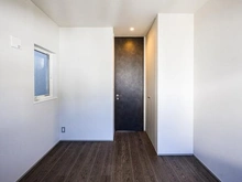 【東京都/世田谷区世田谷】世田谷区世田谷1丁目　新築戸建　A号棟 洋室