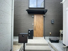 【東京都/大田区田園調布本町】大田区田園調布本町　中古戸建 玄関