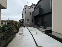 【神奈川県/川崎市宮前区平】宮前区平4丁目新築戸建 通路部分