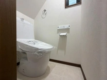 【神奈川県/横浜市鶴見区東寺尾東台】横浜市鶴見区東寺尾東台　中古戸建 トイレ：1階