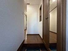 【神奈川県/横浜市鶴見区東寺尾東台】横浜市鶴見区東寺尾東台　中古戸建 玄関