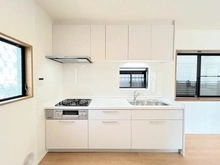 【東京都/足立区六月】足立区六月2丁目　中古戸建 キッチン
