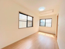 【東京都/足立区六月】足立区六月2丁目　中古戸建 洋室
