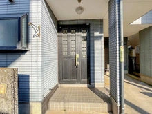 【東京都/足立区六月】足立区六月2丁目　中古戸建 玄関