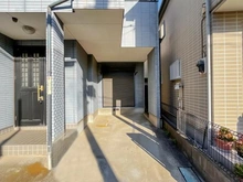 【東京都/足立区六月】足立区六月2丁目　中古戸建 駐車場