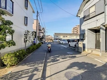【東京都/足立区六月】足立区六月2丁目　中古戸建 前面道路