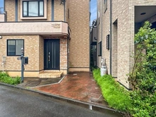 【神奈川県/川崎市川崎区塩浜】川崎市川崎区塩浜3丁目　中古戸建 駐車場