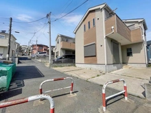 【神奈川県/横浜市南区平楽】横浜市南区平楽 中古戸建 前面道路
