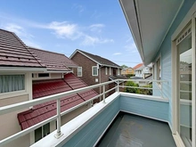 【神奈川県/横浜市青葉区美しが丘西】横浜市青葉区美しが丘西2丁目　中古戸建 バルコニー