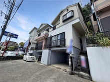 【神奈川県/横浜市緑区長津田】横浜市緑区長津田1丁目　中古戸建 外観：中央
