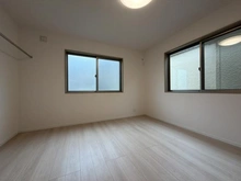 【神奈川県/川崎市高津区下作延】川崎市高津区下作延2丁目　中古戸建 洋室