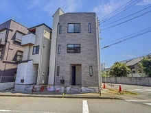 【神奈川県/川崎市中原区下小田中】下小田中3丁目新築戸建2号棟 建築中の外観：全２棟　角側