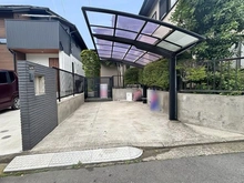 【神奈川県/横浜市戸塚区汲沢町】横浜市戸塚区汲沢町　中古戸建 駐車場