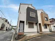【神奈川県/横浜市都筑区池辺町】横浜市都筑区池辺町　中古戸建 外観：中央