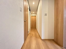 【神奈川県/横浜市青葉区荏田町】横浜市青葉区荏田町　中古戸建 廊下