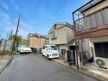 【神奈川県/横浜市旭区鶴ケ峰】横浜市旭区鶴ケ峰1丁目　中古戸建 前面道路