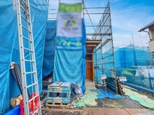 【神奈川県/川崎市宮前区野川本町】野川本町1丁目3号棟 建築中の外観：全4棟