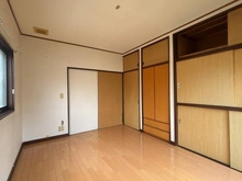 【神奈川県/横浜市神奈川区菅田町】横浜市神奈川区菅田町　中古戸建 洋室
