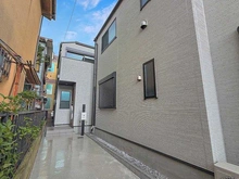 【神奈川県/川崎市宮前区西野川】宮前区西野川新築戸建B号棟 外観：全2棟　B号棟　中央奥