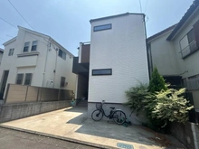 【神奈川県/横浜市瀬谷区阿久和東】横浜市瀬谷区阿久和東1丁目　中古戸建 外観