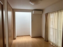 【神奈川県/川崎市宮前区宮前平】宮前区宮前平1丁目　中古戸建 洋室