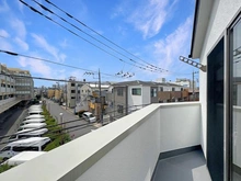 【神奈川県/川崎市中原区宮内】川崎市中原区宮内1丁目　中古戸建 バルコニー：2階