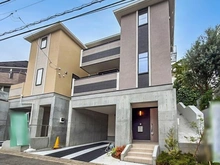 【神奈川県/川崎市宮前区馬絹】川崎市宮前区馬絹3丁目 新築戸建 2号棟 外観：全2棟　中央