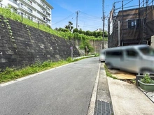 【神奈川県/横浜市旭区上白根町】旭区上白根町 新築戸建 1号棟 前面道路