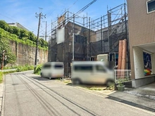 【神奈川県/横浜市旭区上白根町】旭区上白根町 新築戸建 1号棟 前面道路
