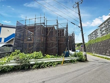 【神奈川県/横浜市旭区上白根町】旭区上白根町 新築戸建 3号棟 建築中の外観：全3棟　