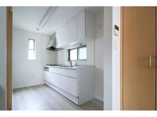 【神奈川県/横浜市鶴見区生麦】横浜市鶴見区生麦4丁目　中古戸建 キッチン