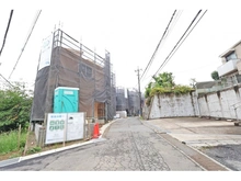 【神奈川県/川崎市宮前区野川本町】宮前区野川本町1丁目 新築戸建　1号棟 前面道路