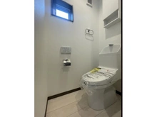 【神奈川県/川崎市宮前区野川本町】宮前区野川本町1丁目 新築戸建 1号棟 トイレ:2階