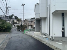 【神奈川県/川崎市宮前区野川本町】宮前区野川本町1丁目 新築戸建 1号棟 前面道路