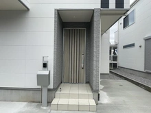 【神奈川県/川崎市宮前区野川本町】宮前区野川本町1丁目 新築戸建　5号棟 玄関