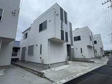 【神奈川県/川崎市宮前区野川本町】宮前区野川本町1丁目 新築戸建　5号棟 外観：全8棟　中央