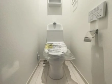 【神奈川県/川崎市宮前区野川本町】宮前区野川本町1丁目 新築戸建 6号棟 トイレ:2階