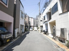 【神奈川県/川崎市幸区小倉】川崎市幸区小倉4丁目　中古戸建 前面道路