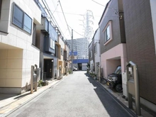 【神奈川県/川崎市幸区小倉】川崎市幸区小倉4丁目　中古戸建 前面道路