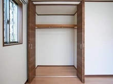 【神奈川県/川崎市高津区久地】川崎市高津区久地2丁目　中古戸建 洋室