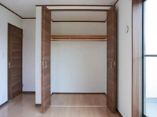 【神奈川県/川崎市高津区久地】川崎市高津区久地2丁目　中古戸建 洋室